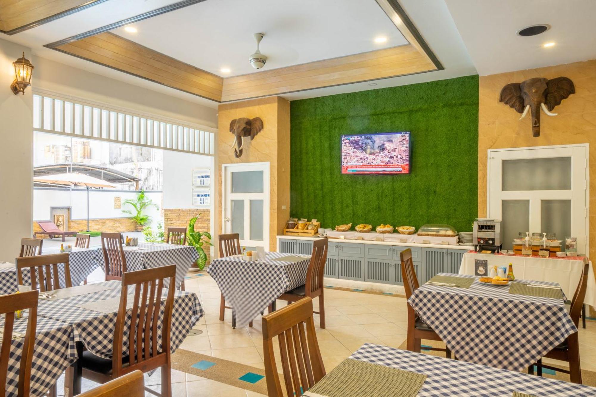 La Vintage Resort Patong Екстер'єр фото