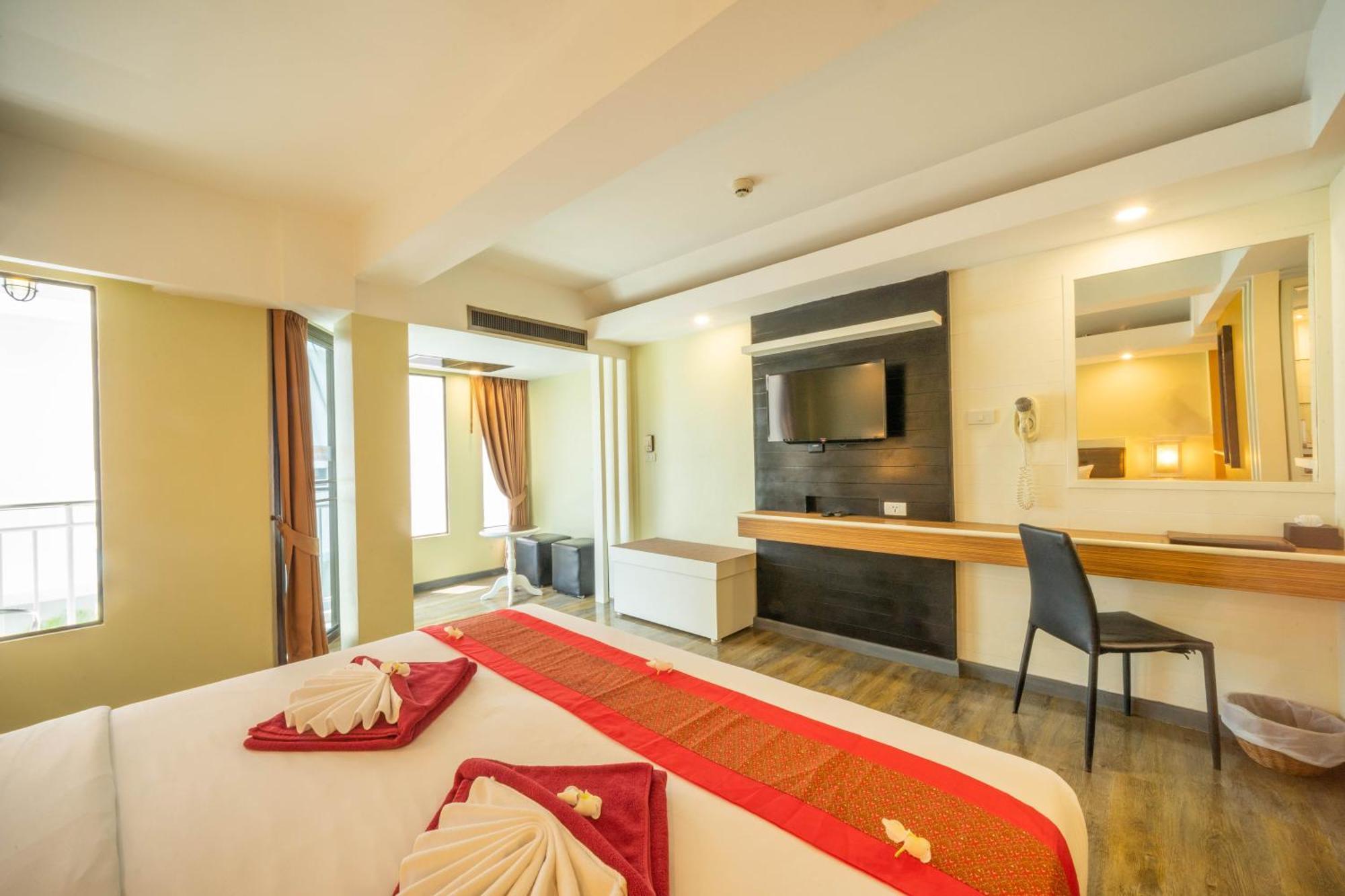 La Vintage Resort Patong Екстер'єр фото